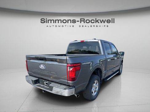 Used 2025 Ford F150 XLT w/ Equipment Group 301A Standard AWD/4WD image 5