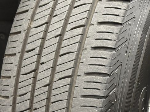 Used 2024 Toyota Highlander XLE image 40