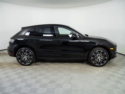New 2026 Porsche Macan AWD/4WD image 28