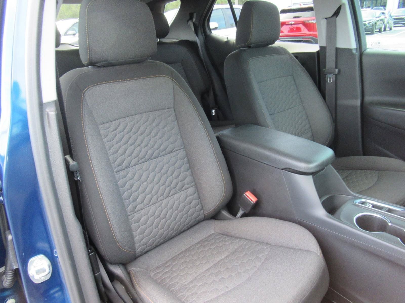 Used 2021 Chevrolet Equinox LT AWD/4WD image 10