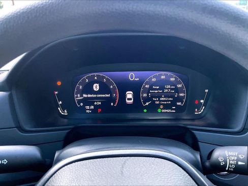 Used 2023 Honda Accord EX image 23