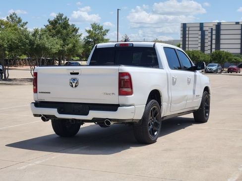 Used 2023 RAM 1500 Laramie AWD/4WD image 5