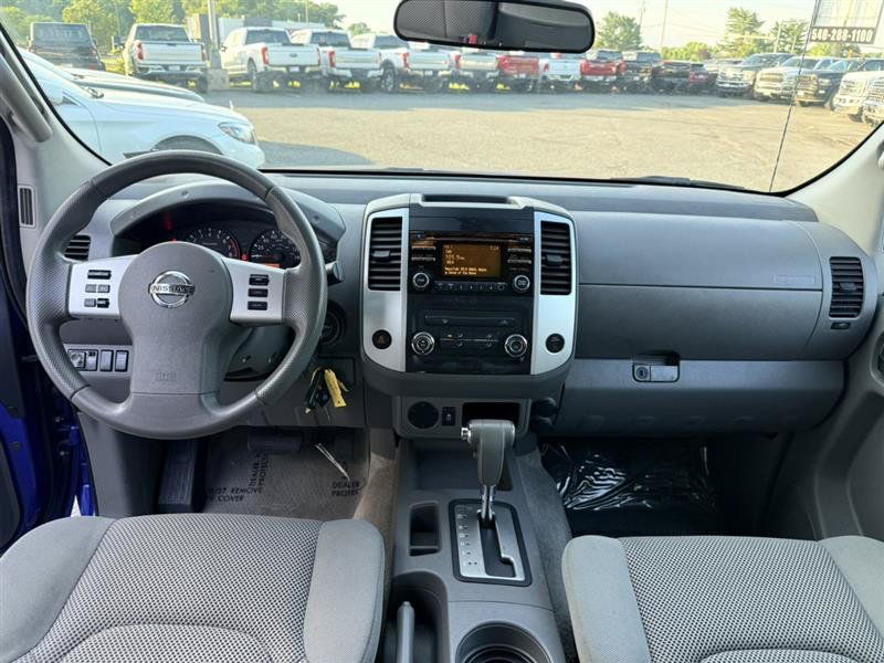 Used 2014 Nissan Frontier SV RWD image 20