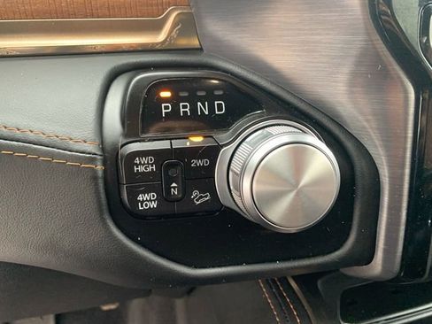 Used 2024 RAM 2500 Limited w/ Safety Group AWD/4WD image 29