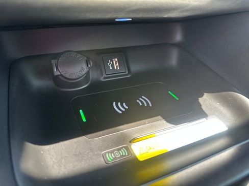 Used 2025 Toyota RAV4 Limited w/ Weather Package FWD image 16