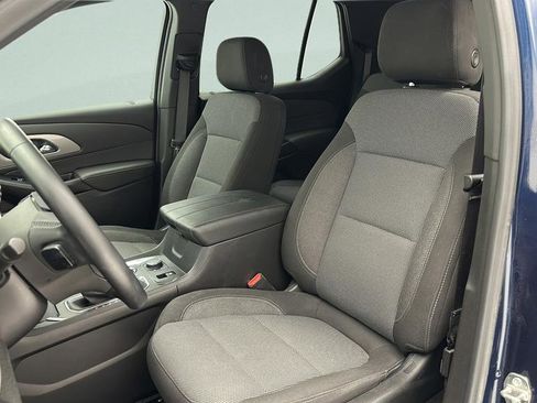 Used 2023 Chevrolet Traverse LT AWD/4WD image 14