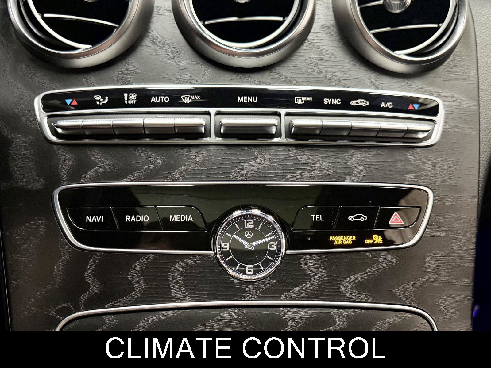 Used 2021 Mercedes-Benz C 300 4MATIC Sedan image 29