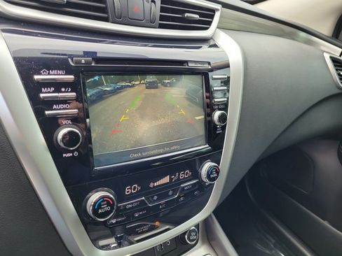 Used 2018 Nissan Murano SV FWD image 30