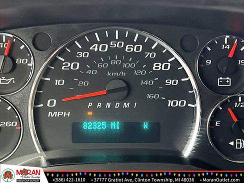 Used 2017 Chevrolet Express 3500 LT w/ LT Preferred Equipment Group image 19