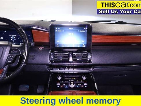 Used 2020 Lincoln Navigator Reserve w/ Equipment Group 208A Reserve AWD/4WD image 25