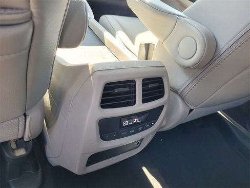 Used 2019 Honda Pilot EX-L image 8