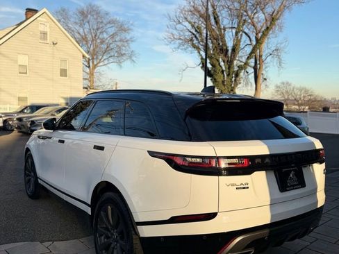 Used 2019 Land Rover Range Rover Velar R-Dynamic SE image 6