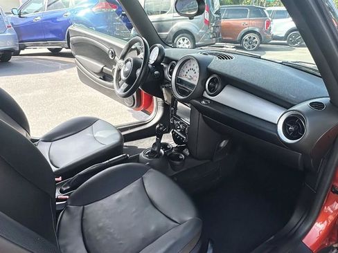 Used 2013 MINI Cooper Clubman FWD image 25