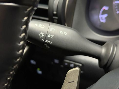 Used 2020 Lexus IS 300 AWD w/ Premium Package image 28