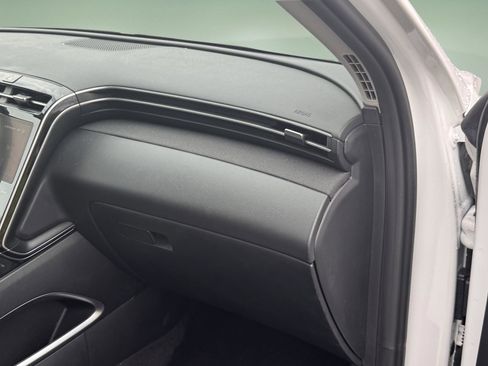 Used 2024 Hyundai Tucson Limited image 13