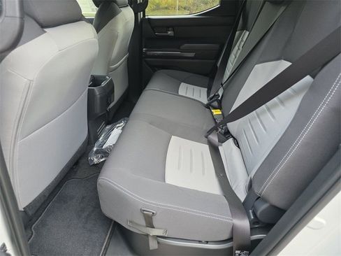 Certified 2025 Toyota Tacoma TRD Sport image 21