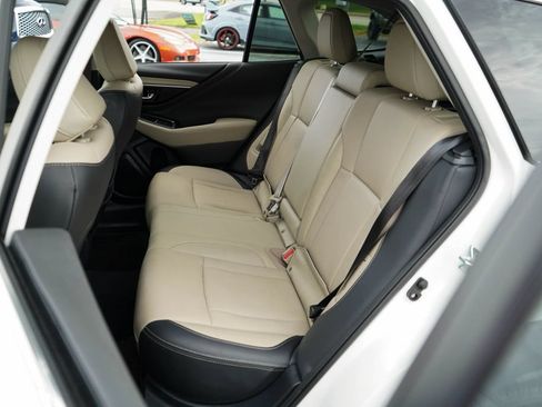 Used 2024 Subaru Outback Limited AWD/4WD image 8