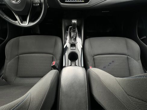 Used 2020 Toyota Corolla SE FWD image 18