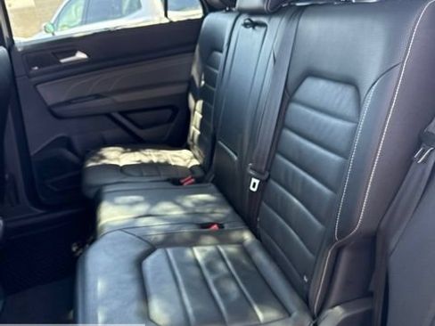 Used 2023 Volkswagen Atlas Cross Sport SEL Premium R-Line AWD/4WD image 15