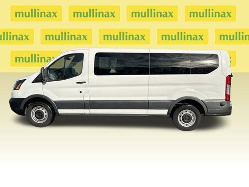 Used 2018 Ford Transit 350 XL image 11