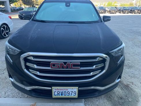 Used 2020 GMC Terrain SLT FWD image 3