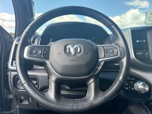Used 2022 RAM 1500 Laramie w/ Sport Appearance Package AWD/4WD image 10