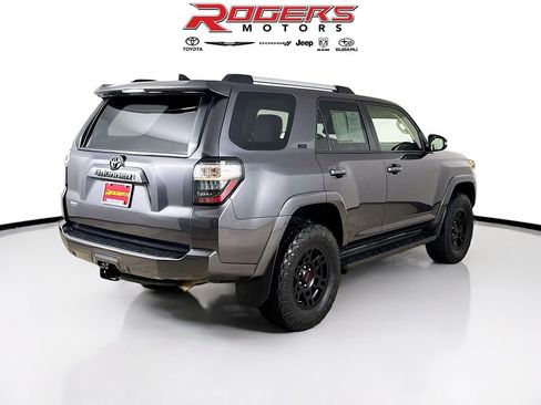 Certified 2022 Toyota 4Runner SR5 Premium image 7