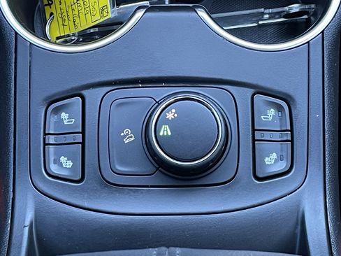 Used 2019 GMC Terrain SLE image 24