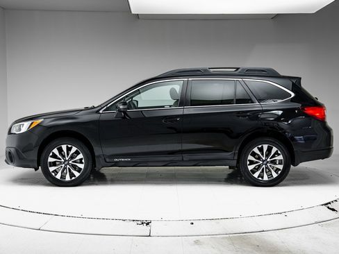 Used 2016 Subaru Outback 2.5i Limited image 2