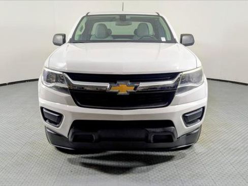 Used 2018 Chevrolet Colorado W/T w/ WT Convenience Package RWD image 11