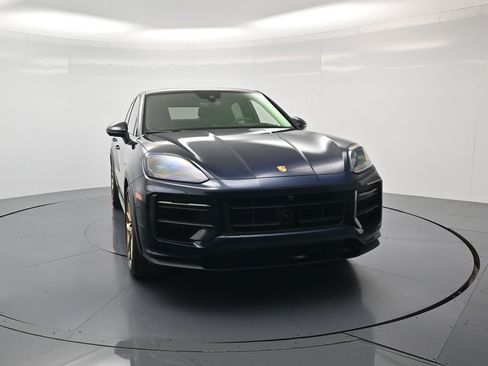 Certified 2024 Porsche Cayenne Turbo GT AWD/4WD image 41
