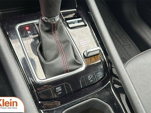 Used 2024 Jeep Compass Trailhawk image 22