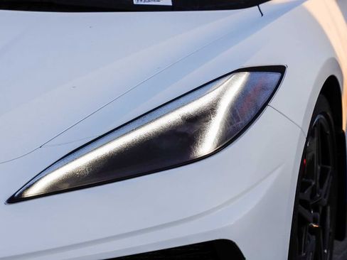 Used 2024 Chevrolet Corvette Stingray Premium Conv w/ Stealth Interior Trim Package RWD image 5