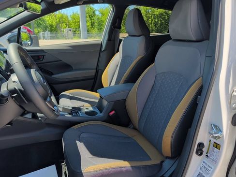 Used 2025 Subaru Crosstrek 2.5i Sport AWD/4WD image 16