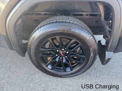 Used 2021 GMC Sierra 1500 4x4 Crew Cab w/ Sierra Value Package