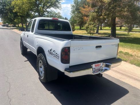 Used 1999 Toyota Tacoma 4x4 Xtracab image 3