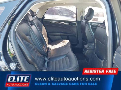 Used 2016 Ford Fusion SE w/ Equipment Group 202A FWD image 15