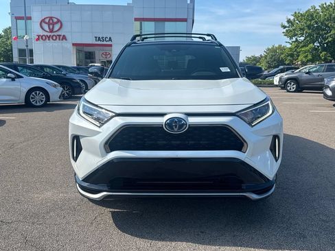 Used 2021 Toyota RAV4 XSE AWD/4WD image 2