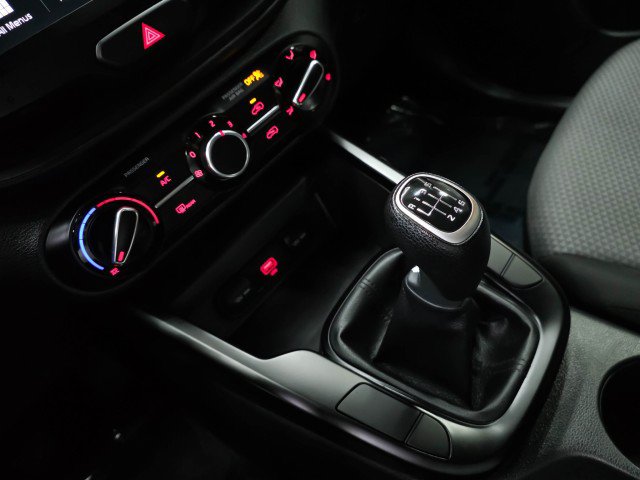 Used 2021 Kia Soul LX FWD image 24