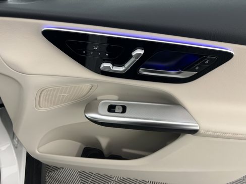 New 2026 Mercedes-Benz GLC 350e 4MATIC image 25