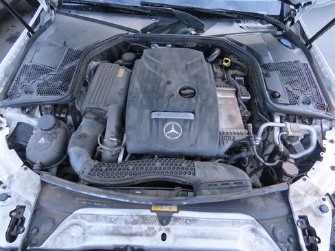 Used 2016 Mercedes-Benz C 300 4MATIC Sedan image 13