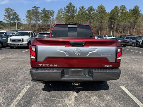 Used 2023 Nissan Titan Platinum Reserve w/ Moonroof Package image 2