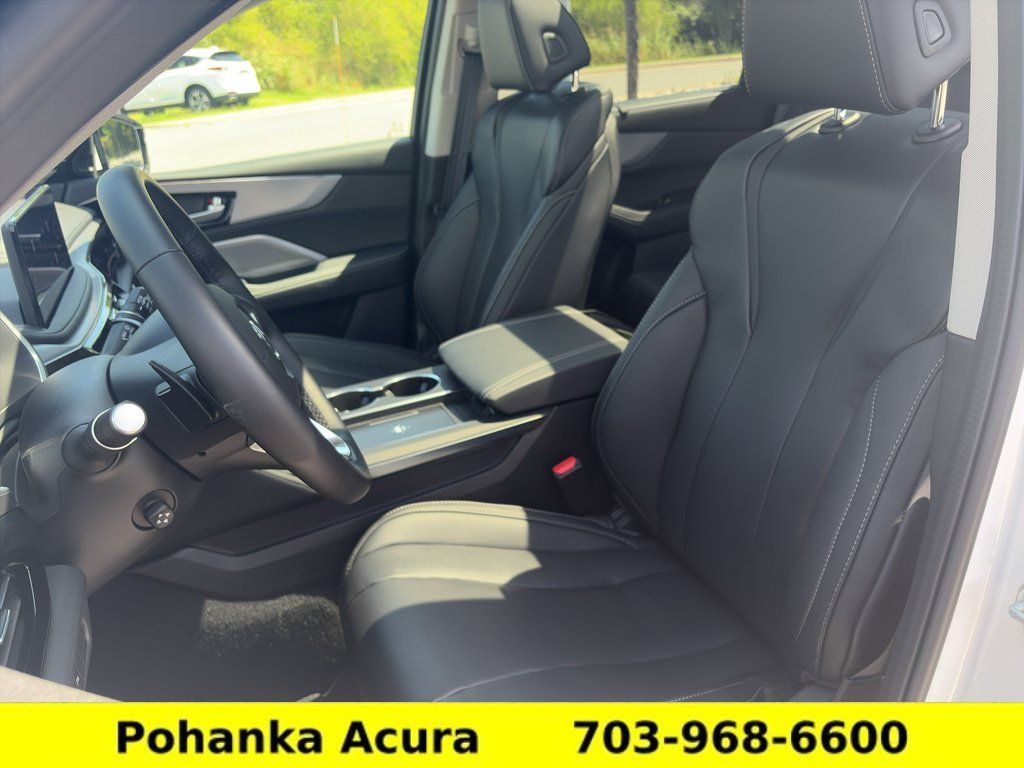 Certified 2026 Acura MDX w/ Technology Package AWD/4WD image 24