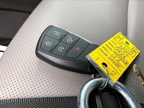 Used 2024 Chevrolet Silverado 1500 LTZ image 11