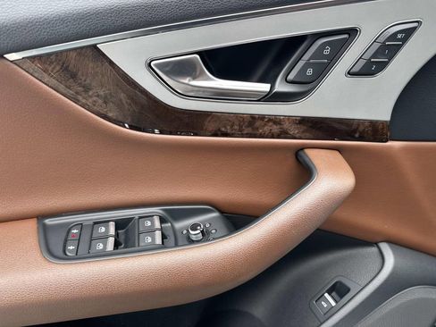 Used 2019 Audi Q7 2.0T Premium Plus w/ Premium Plus Package image 20