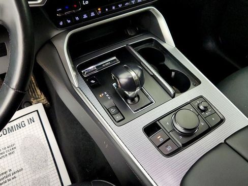 Used 2024 MAZDA CX-90 Plug-In Hybrid w/ Premium Plus AWD/4WD image 17