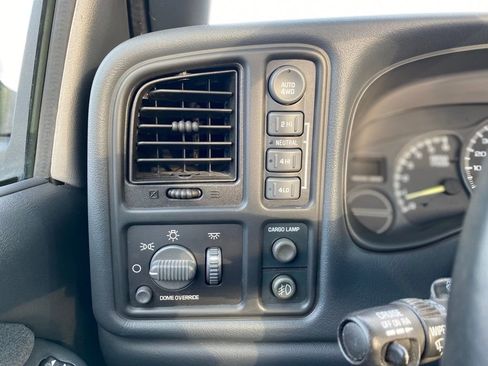 Used 2000 Chevrolet Silverado 1500 LS w/ Off-Road Chassis Pkg image 24