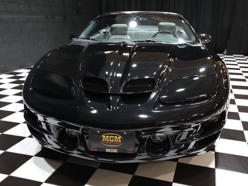 Used 1999 Pontiac Firebird Trans Am RWD image 19