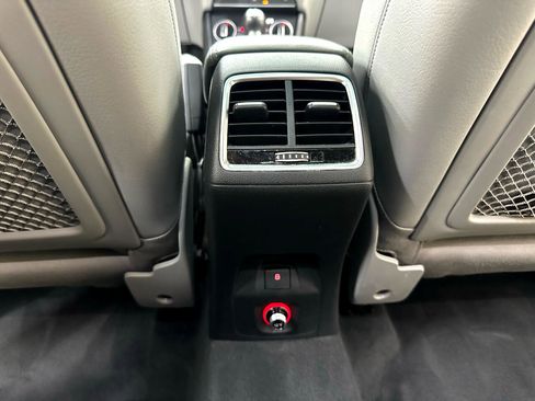 Used 2016 Audi Q3 2.0T Prestige w/ Prestige Package image 37