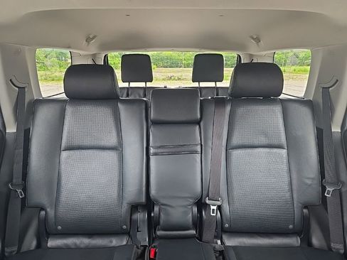 Used 2022 Toyota 4Runner Limited AWD/4WD image 23